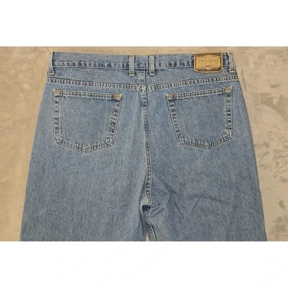 Arizona Jean Co Men's Relaxed Straight Jeans Medium Wash 40x32 100% Cotton - Picture 5 of 14